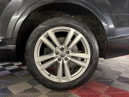 2015 Audi Q7 - thumbnail 18