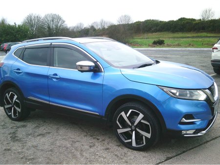 2018 Nissan Qashqai NEW NCT 2028, PREMIUM, 360 CAMERA , PANORAMIC ROOF, SAT./NAV., CRUISE, LOW KMS. HISTORY.