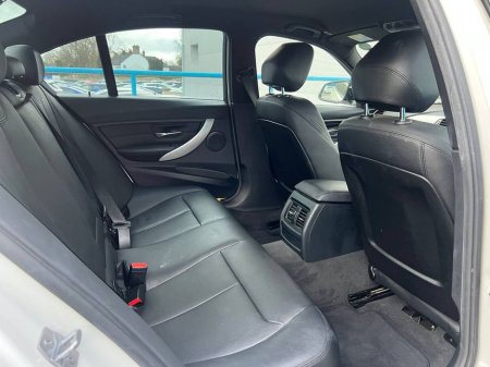 2015 BMW 3 Series 320d M-SPORT COMPETITION // HEADS-UP DISPLAY // LEATHER M-SPORT INTERIOR // REVERSE CAMERA €18,750 thumbnail