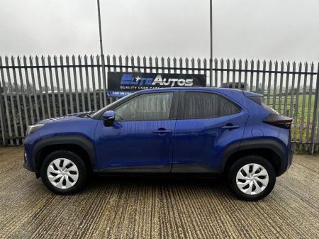 2021 Toyota Yaris Cross - thumbnail 4