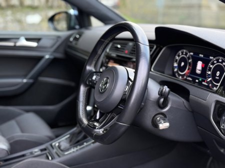 2019 Volkswagen Golf - thumbnail 15