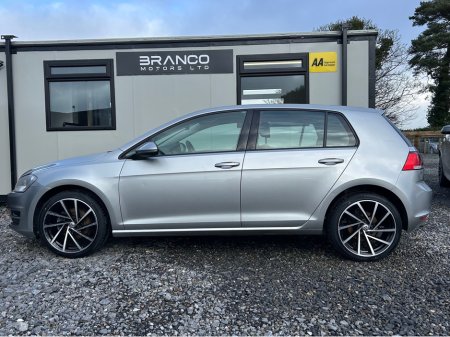 2013 Volkswagen Golf CL 1.2 TSI MANUAL 6SPEED FWD 105HP 5DR €10,950 thumbnail