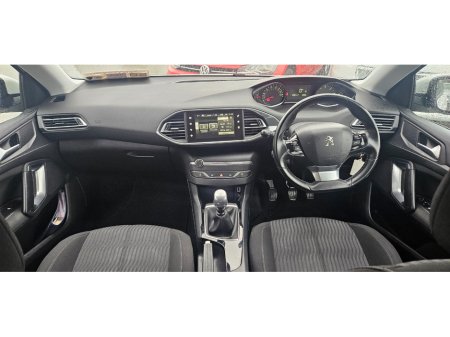 2016 Peugeot 308 - thumbnail 22