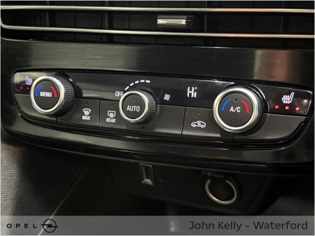 2024 Opel Mokka Elegance 1.2i (100PS) S/S €24,895 thumbnail