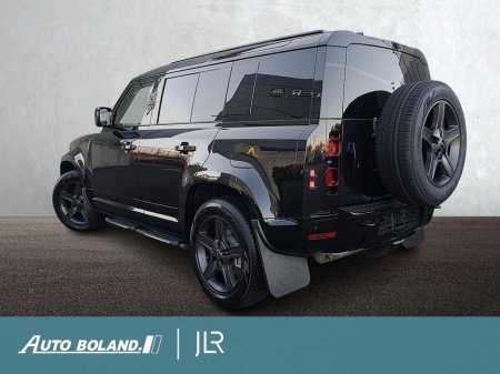 2026 Land Rover Defender Order 2.0 P300e X-Dynamic SE AWD PHEV - 6 Seats, Sliding Sunroof, Extended Black Pack, Side Steps, 20 