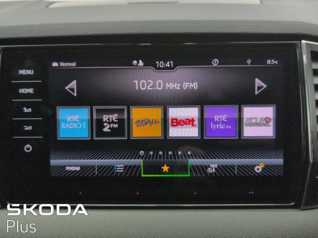 2023 Skoda Karoq STYLE 1.0TSI 110HP €32,950 thumbnail