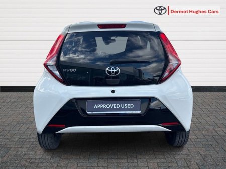 2021 Toyota Aygo - thumbnail 4
