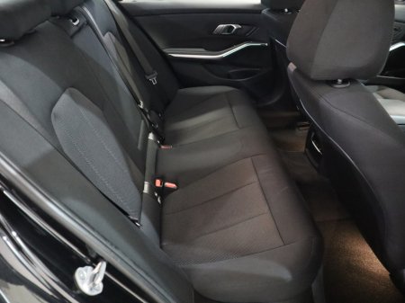 2022 BMW 3 Series - thumbnail 23