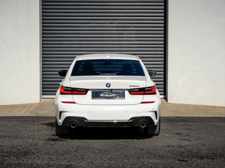 2022 BMW 3 Series - thumbnail 14