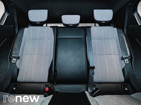 2023 Renault Megane E-Tech EV60 220hp Techno €25,900 thumbnail