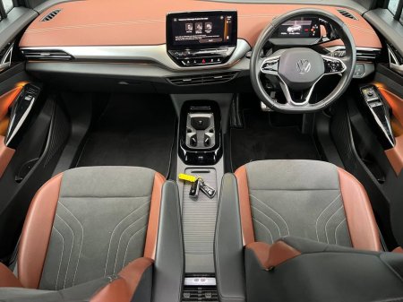 2023 Volkswagen ID.4 PRO LIFE 77KWH // APPLE CARPLAY/ANDROID AUTO // DIAMOND CUT ALLOYS // AMBIENT LIGHTING €25,900 thumbnail
