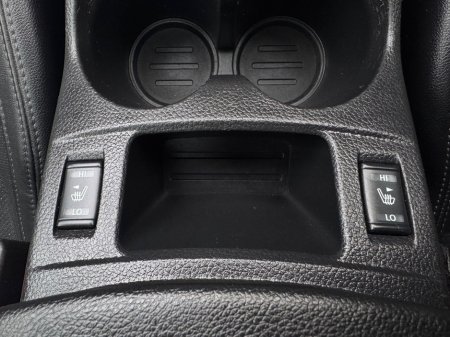 2017 Nissan Qashqai - thumbnail 31