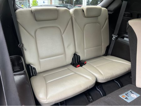 2018 Hyundai Santa Fe - thumbnail 11