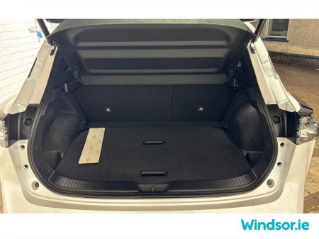 2025 Nissan Qashqai ePOWER QASHQAI SV TECH €41,995 thumbnail