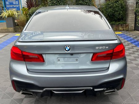 2020 BMW 5 Series - thumbnail 17