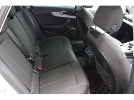 2017 Audi A4 2017 AUDI A4 QUATTRO €25,950 thumbnail