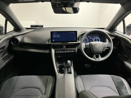 2024 Toyota C-HR - thumbnail 2