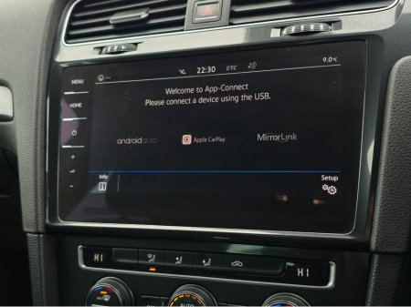 2017 Volkswagen Golf ( 172 ) 1.2  MK7.5  SAT NAV PACK -REVERSE CAMERA - NAVIGATION - CARPLAY - ANDROID AUTO- DISCOVER PRO €16,950 thumbnail