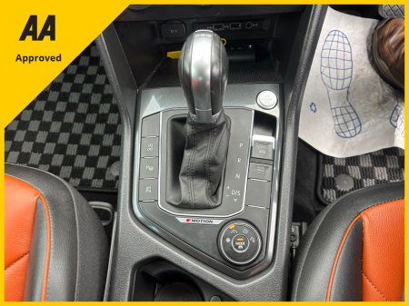 2019 Volkswagen Tiguan 2.0TDI 4MOTION AUTO FULLY LOADED WITH EXTRAS €26,950 thumbnail
