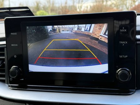 2021 Kia Ceed  €9,700 thumbnail