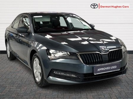 2021 Skoda Superb - thumbnail 1