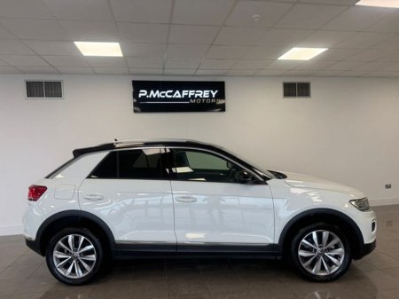 2020 Volkswagen T-Roc 2.0 TDI 150bhp Design DSG €21,850 thumbnail