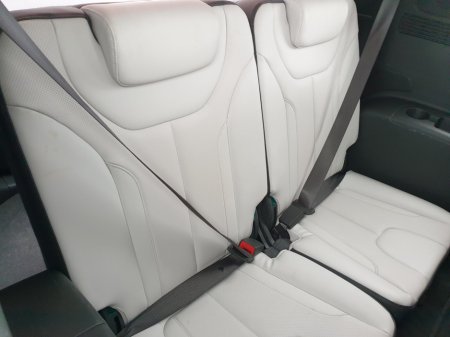 2022 Hyundai Santa Fe PHEV 5DR AUTO €42,950 thumbnail