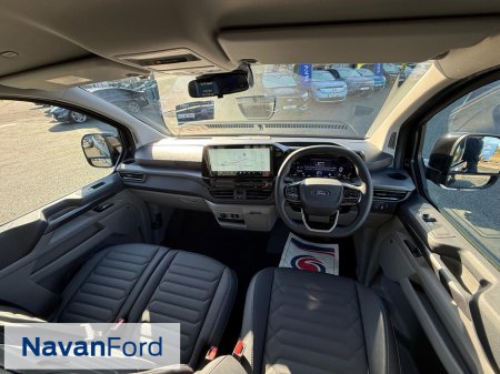 2026 Ford Tourneo Custom - thumbnail 10