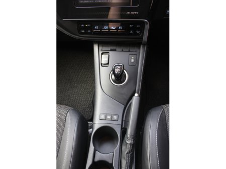 2017 Toyota Auris - thumbnail 14