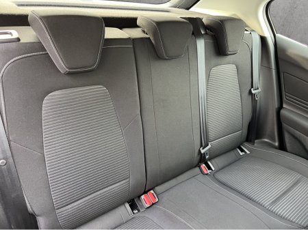 2024 Ford Focus - thumbnail 11