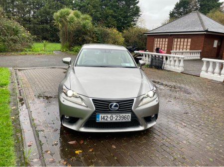 2014 Lexus IS 300 h 300 H EXECUTIVE EDITION AUTOMATIC E-C E-CVT 4DR 2.5 A €12,950
