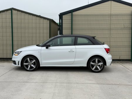 2014 Audi A1 - thumbnail 4