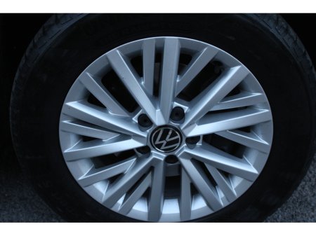 2024 Volkswagen T-Roc - thumbnail 5