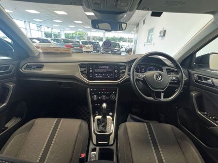 2020 Volkswagen T-Roc 2.0 TDI 150bhp Design DSG €21,850 thumbnail