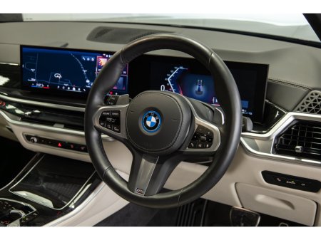 2025 BMW X5 - thumbnail 9