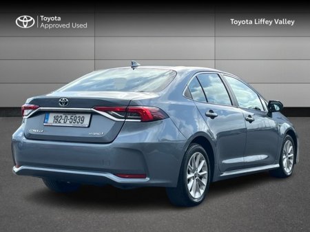 2019 Toyota Corolla - thumbnail 2