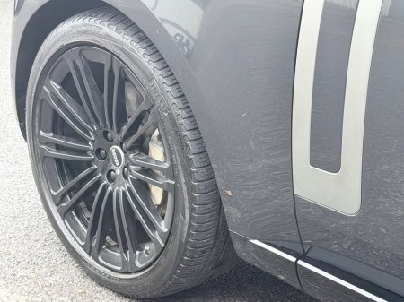 2023 Land Rover Range Rover - thumbnail 8