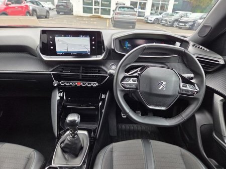 2023 Peugeot 2008 - thumbnail 9