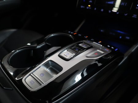 2023 Hyundai Tucson *69* ULTIMATE TGDI PHEV T-GDI 4x4 €33,900 thumbnail