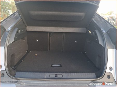 2025 Peugeot 3008 1.2 MHEV 145bhp eDCS6 Allure €45,450 thumbnail