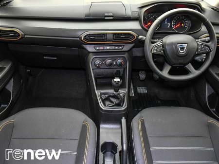 2024 Dacia Sandero Stepway TCe 90 Essential €17,900 thumbnail