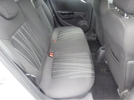 2010 Opel Corsa - thumbnail 13