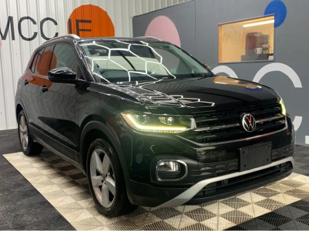 2022 Volkswagen T-Cross T-CROSS TSI / 42k KMs / Automatic / Reverse Camera, Adaptive Cruise Control & More €26,950
