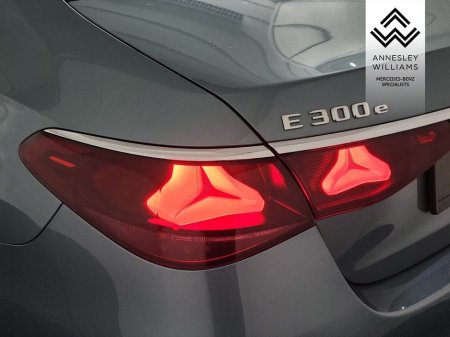 2024 Mercedes-Benz E Class - thumbnail 8