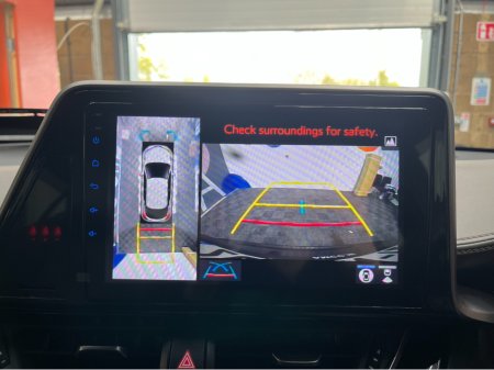 2020 Toyota C-HR - thumbnail 18