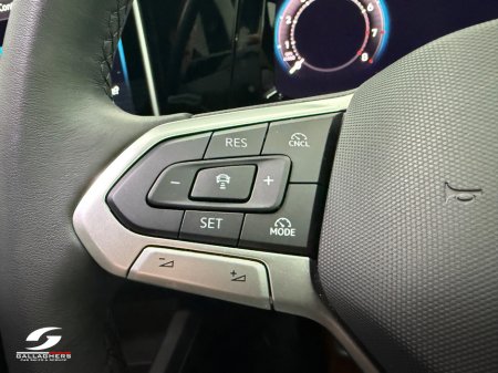 2025 Volkswagen Golf - thumbnail 18