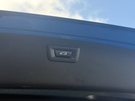 2014 BMW 3 Series - thumbnail 28