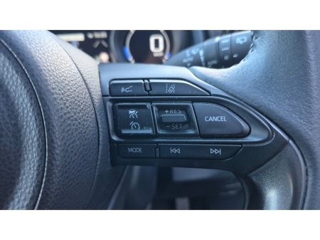 2022 Toyota Yaris 1.5 LUNA SPORT 4DR A €17,500 thumbnail