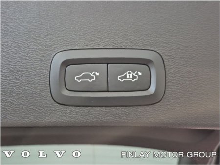 2022 Volvo XC40 - thumbnail 27