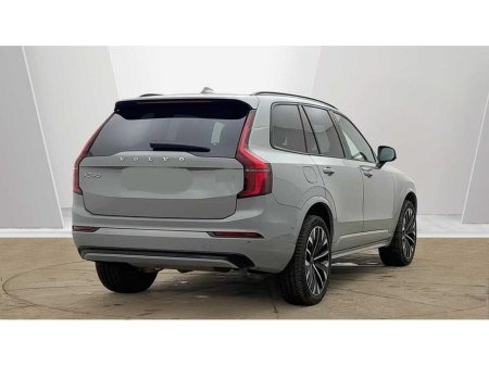 2026 Volvo XC90 - thumbnail 2